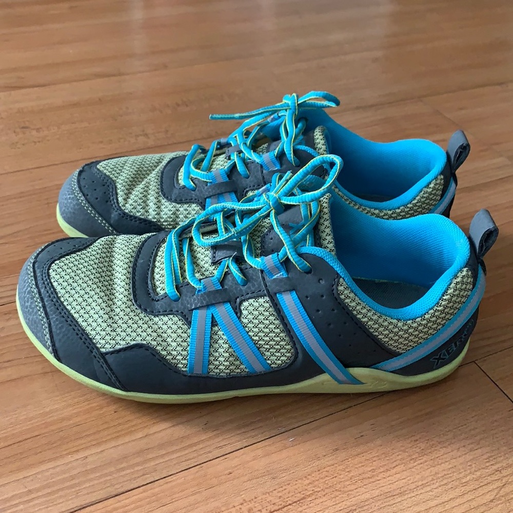 Xero Barefoot wide toe 8w Prio Running shoes